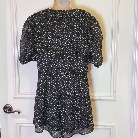 H&M DIVIDED Black & Yellow Multi-Color Floral Puff Sleeve Playsuit, Medium - Picture 12 of 16